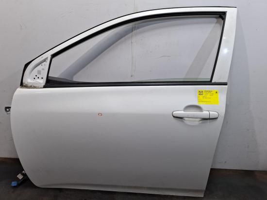 toyota Corolla 2011 LEFT FRONT DOOR 