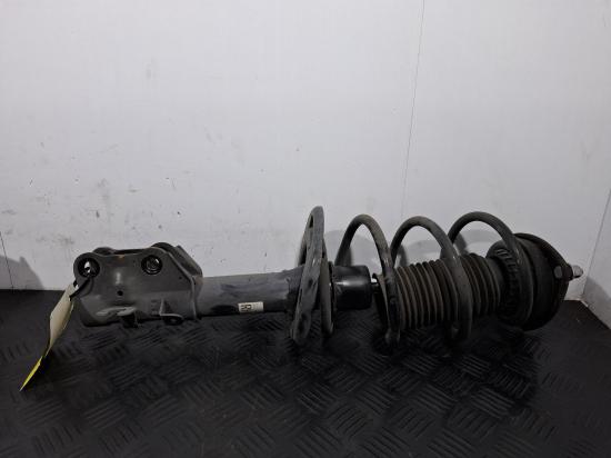 mazda 3 2019 RIGHT FRONT STRUT 
