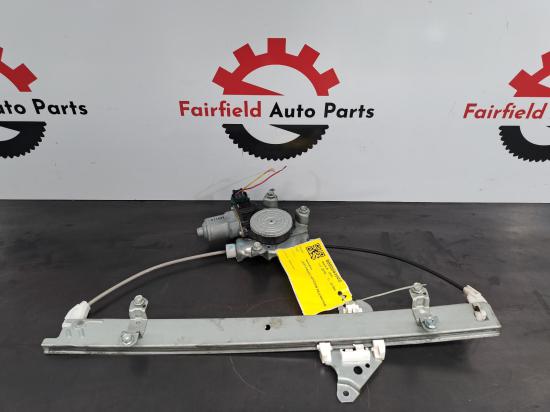 nissan Navara Aug 2016 LEFT FRONT WINDOW REG/MOTOR 