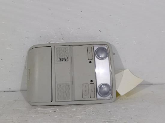 volkswagen Golf 2010 COURTESY LIGHT 