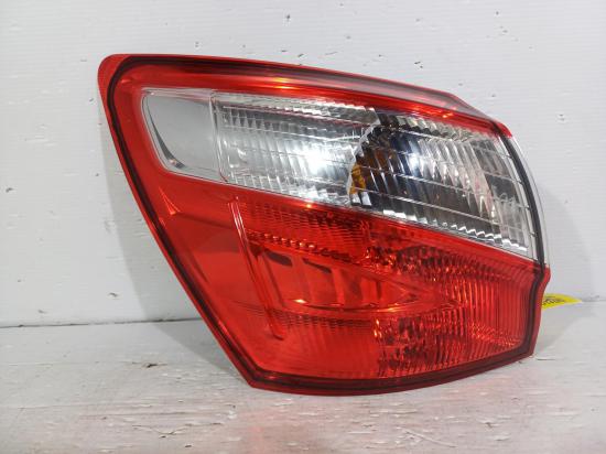 nissan Dualis 2010 LEFT TAILLIGHT 