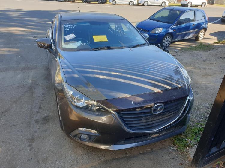 Mazda 3 2016