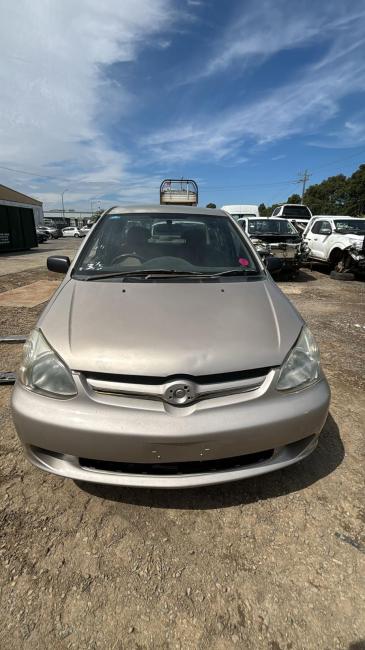 Toyota Echo 2003