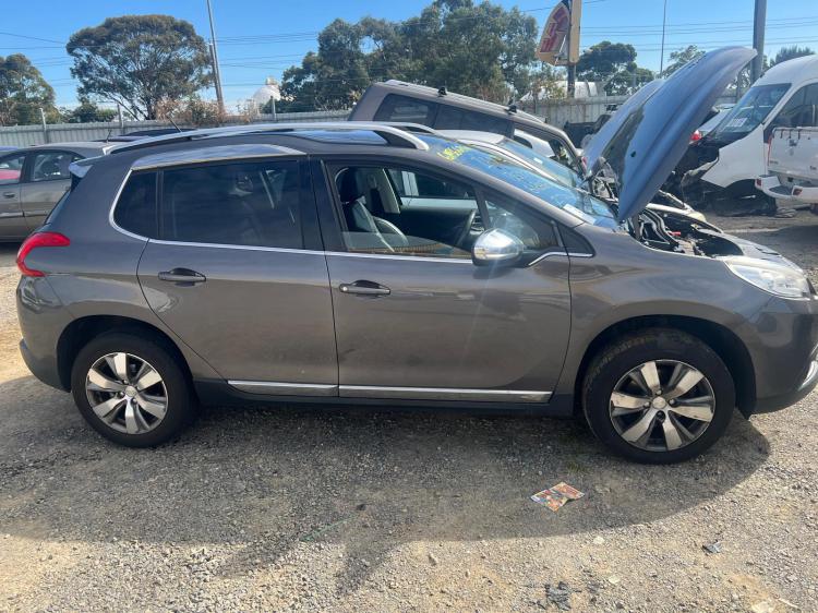 Peugeot 2008 2014