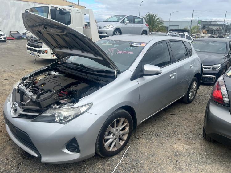 Toyota Corolla 2013 image