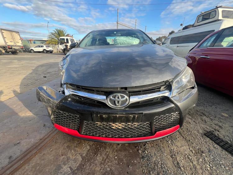 Toyota Camry 2016