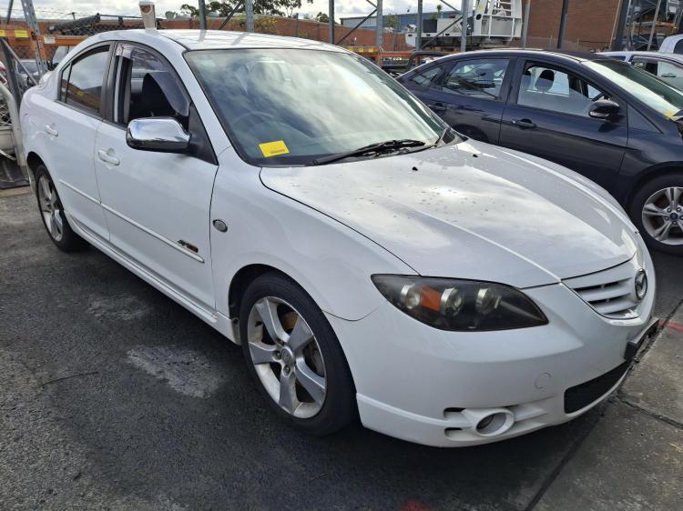 Mazda 3 2004