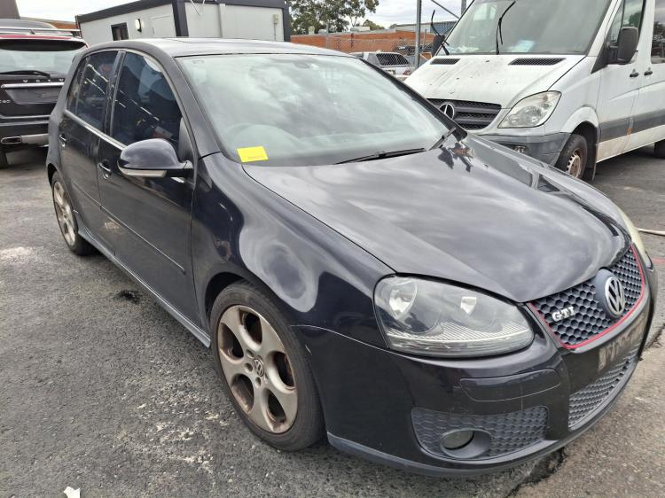 Volkswagen Golf 2008 image