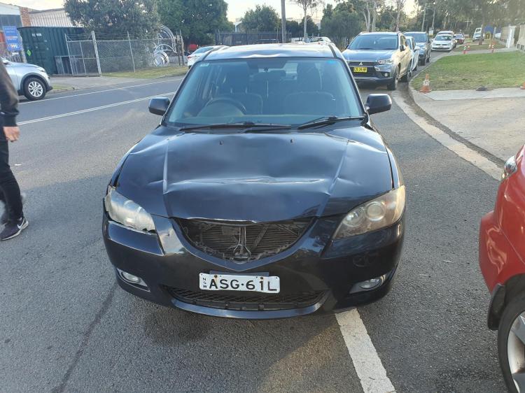 Mazda 3 2005 image