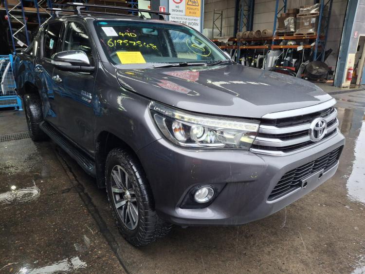 Toyota Hilux 2016