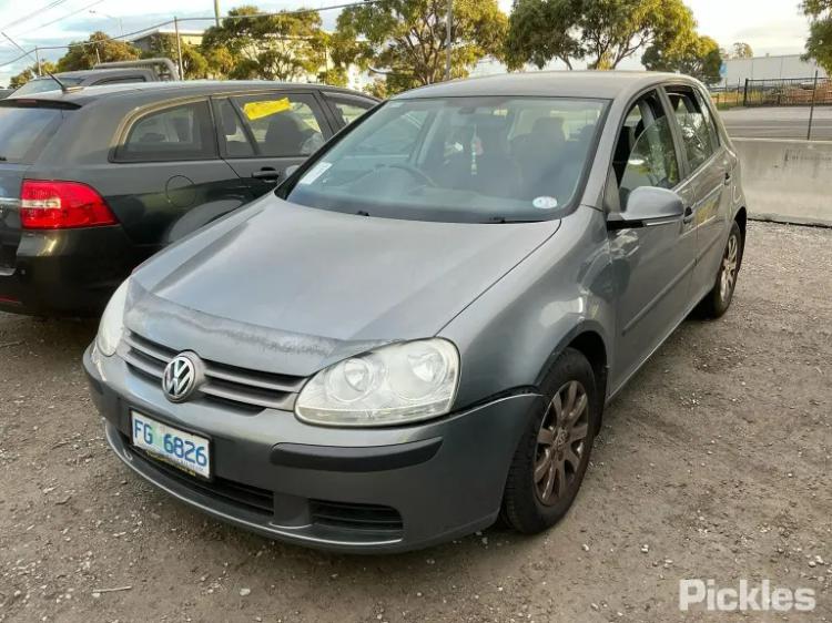 Volkswagen Golf 2005