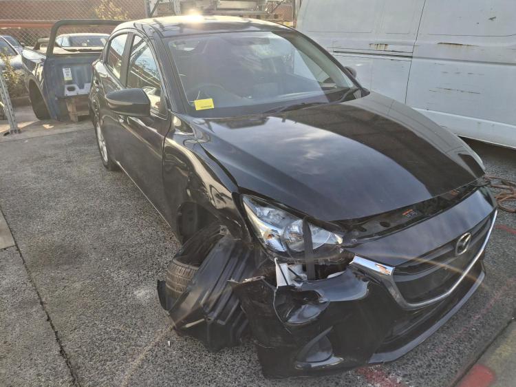 Mazda 2 2017