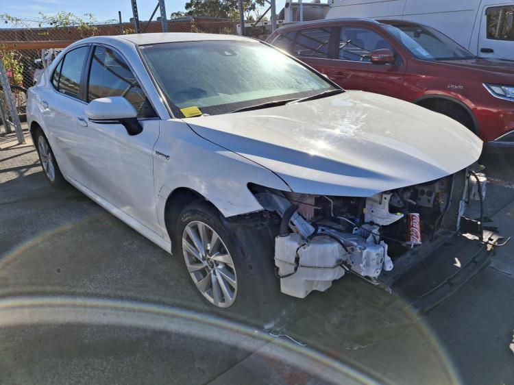 Toyota Camry 2021