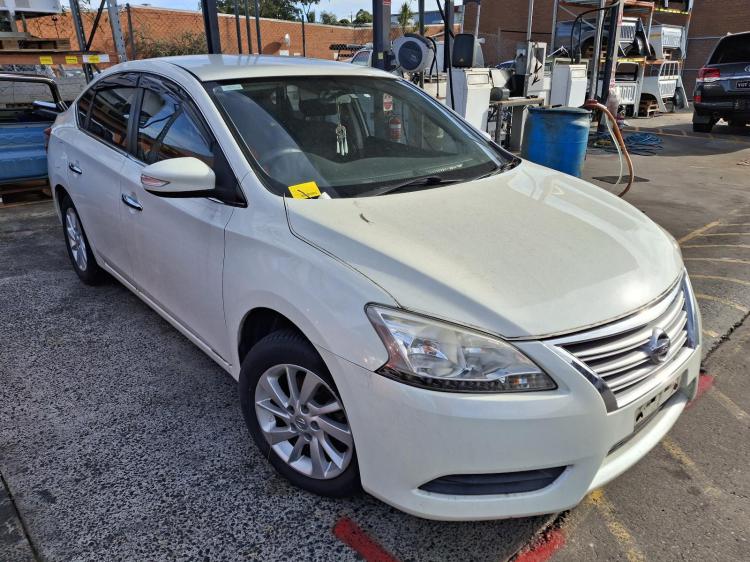 Nissan Pulsar 2015