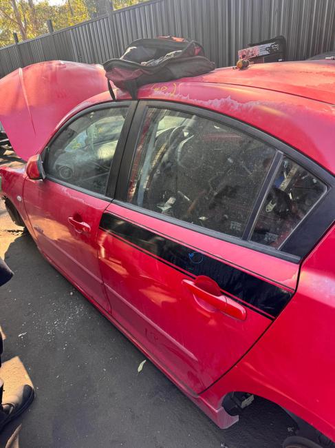 mazda 3 2005 Parts & Wrecking