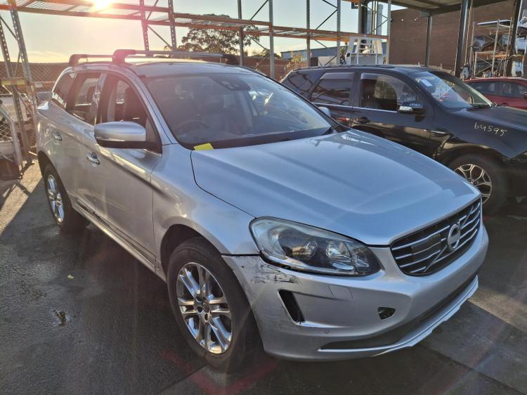volvo Xc60 Oct 2014 Parts & Wrecking