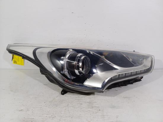 hyundai Veloster FS Jul 2013 RIGHT HEADLAMP 