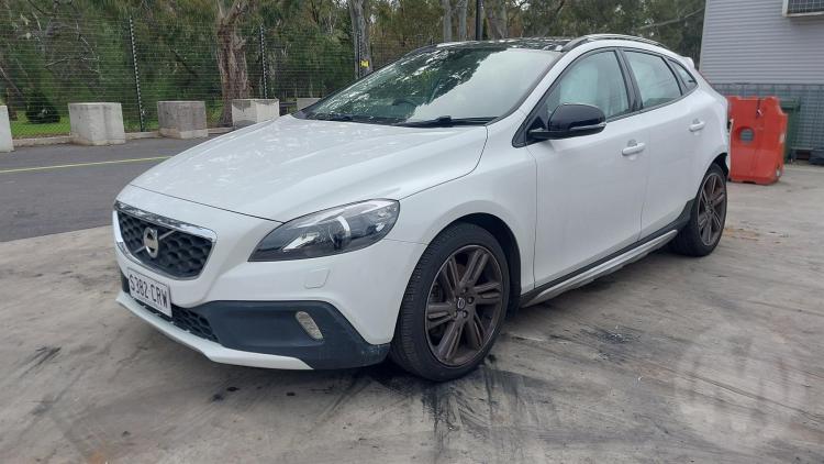Volvo V40 2013