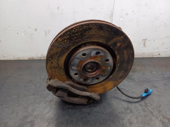 citroen Ds3 Jul 2013 RIGHT FRONT HUB ASSEMBLY 