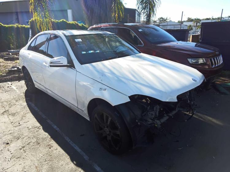 mercedes benz C250 ELEGANCE Nov 2013 Parts & Wrecking