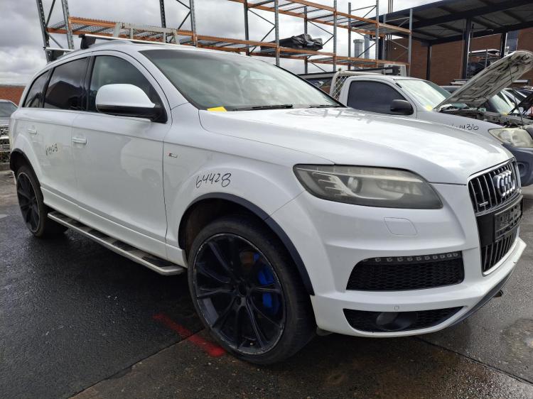 audi Q7 Jan 2012 Parts & Wrecking