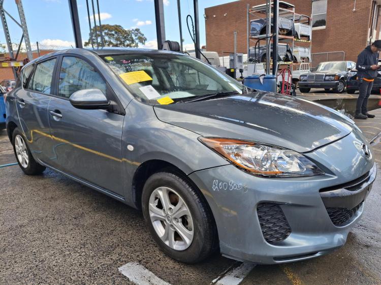 Mazda 3 2012