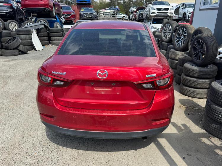 Mazda 2 2016