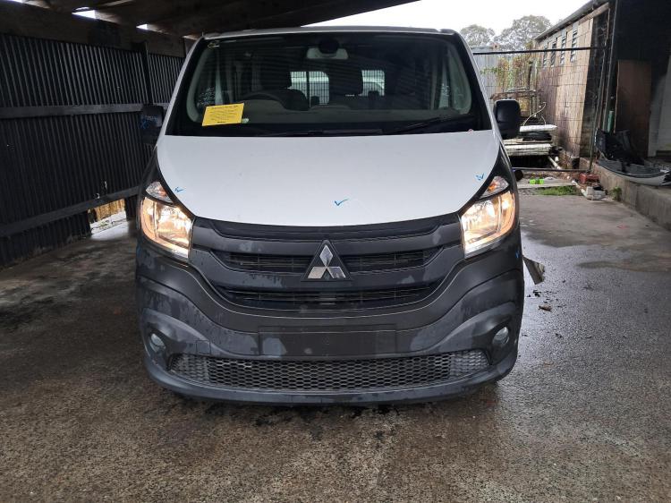 Mitsubishi Express 2020