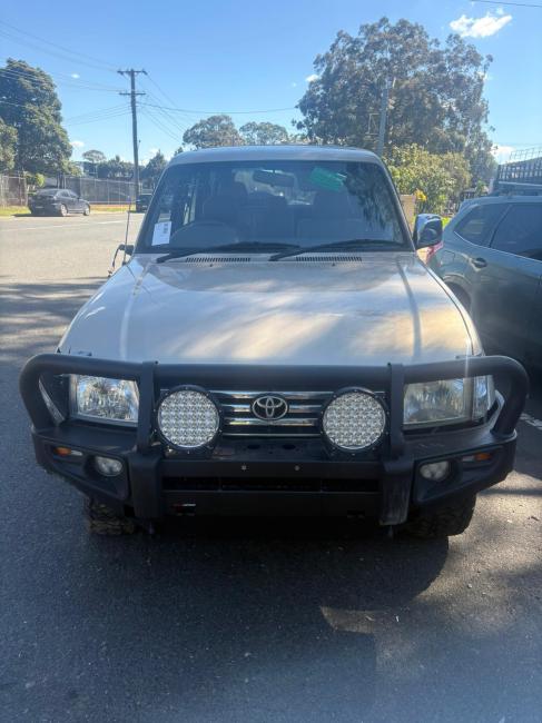 Toyota Land Cruiser 2002