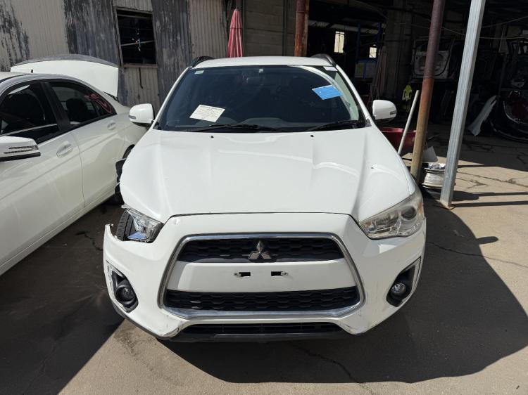 Mitsubishi Asx 2015