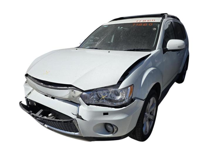 Mitsubishi Outlander 2011