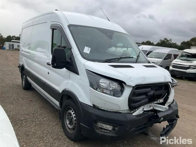 Ford Transit 2024