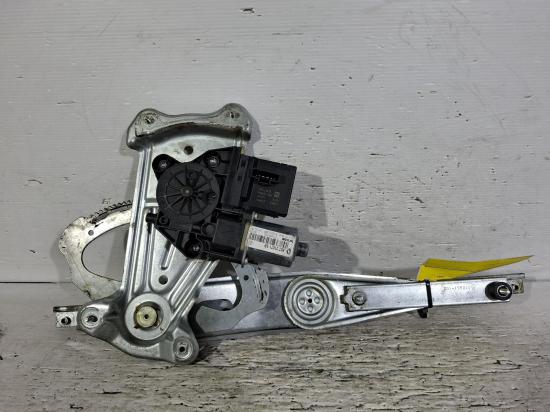 renault Megane Mar 2015 LEFT FRONT WINDOW REG/MOTOR