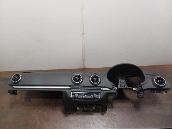 audi A3 8V Aug 2014 LEFT AIRBAG