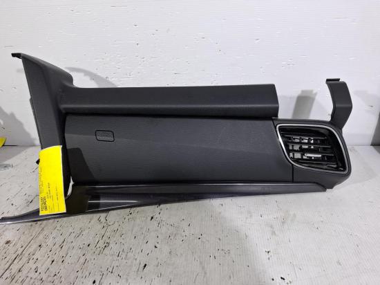 isuzu Mu X Mar 2024 GLOVE BOX 
