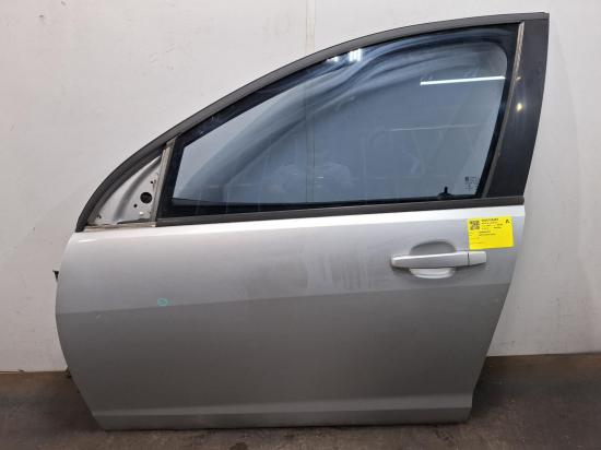holden Commodore VF Dec 2013 LEFT FRONT DOOR 