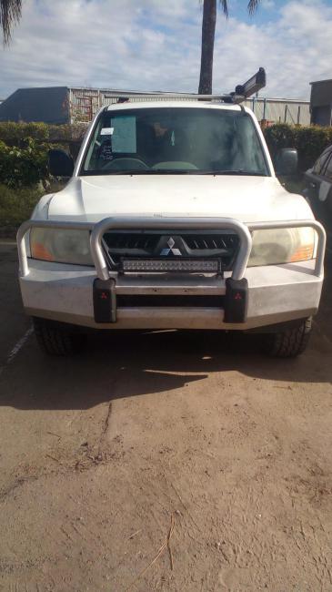 Mitsubishi Pajero 2003