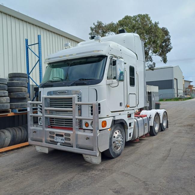 Freightliner Argosy 2008