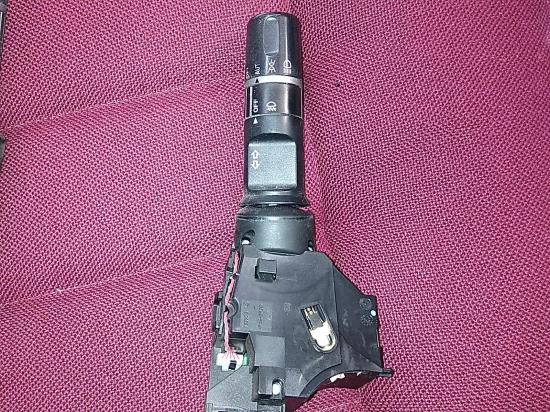 ford Ranger 2012 COMBINATION SWITCH