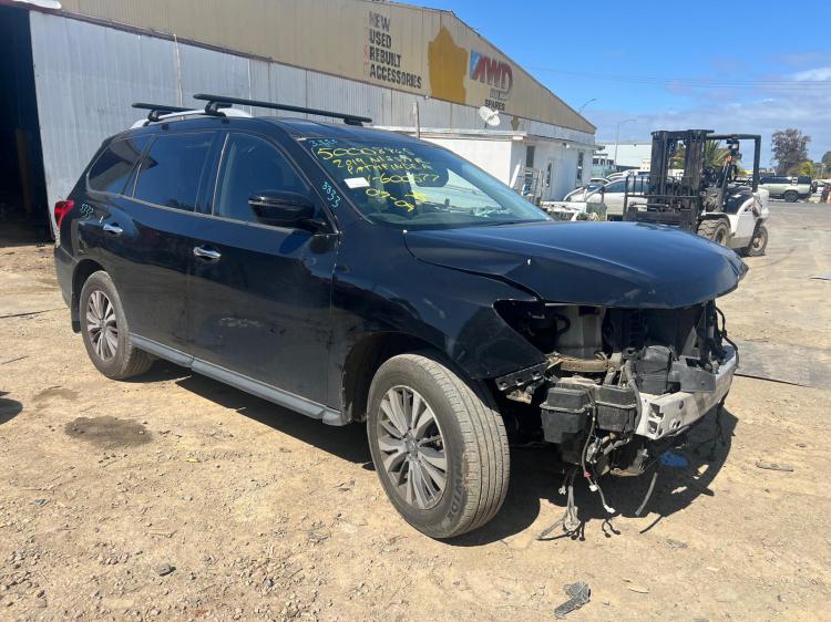 Nissan Pathfinder 2018