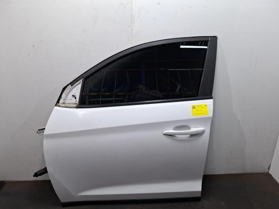 hyundai Tucson TL May 2017 LEFT FRONT DOOR 