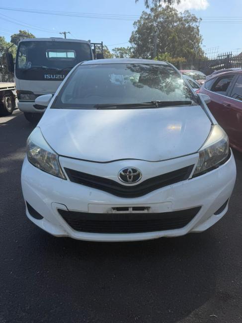 Toyota Yaris 2014