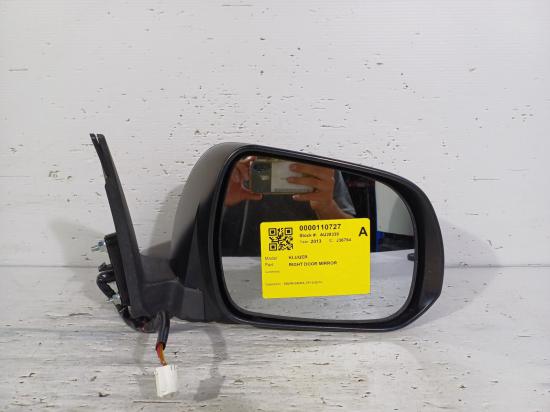 toyota Kluger GSU40R Nov 2013 RIGHT DOOR MIRROR