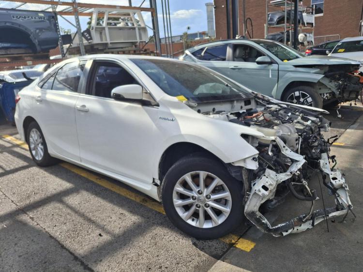 Toyota Camry 2016