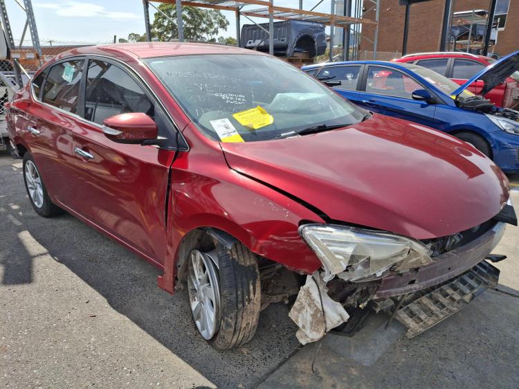 Nissan Pulsar 2015
