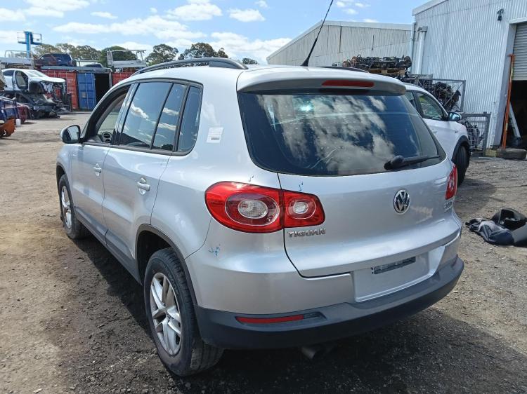 Volkswagen Tiguan 2011