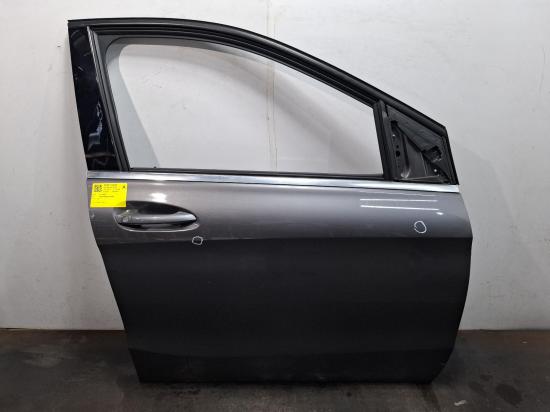 mercedes benz B Class W246 Sep 2017 RIGHT FRONT DOOR