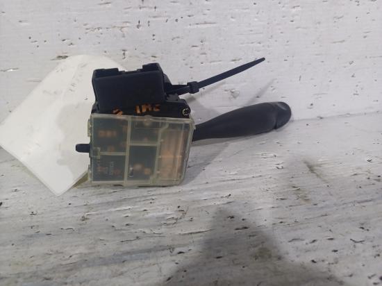 toyota Echo NCP10R Jan 2005 COMBINATION SWITCH