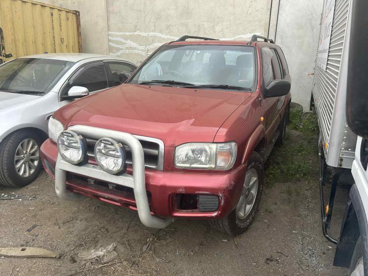 Nissan Pathfinder 1999