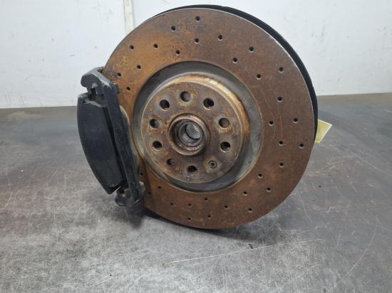 volkswagen Golf R Sep 2015 LEFT FRONT HUB ASSEMBLY 